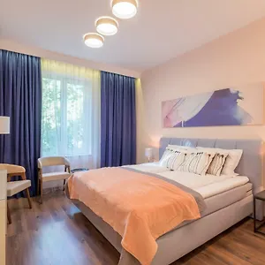  דירה Cozy 3-bedroom With Stylish Comfort And Chic Decor